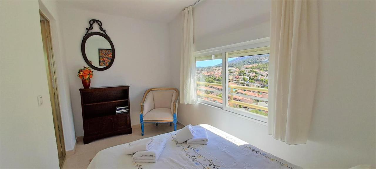 شقة بينايدورم  في Agustina Seaview In Rincon De Loix -Free Parking, Wi-Fi, Pool, New Air Conditioning, Sea View المظهر الخارجي الصورة