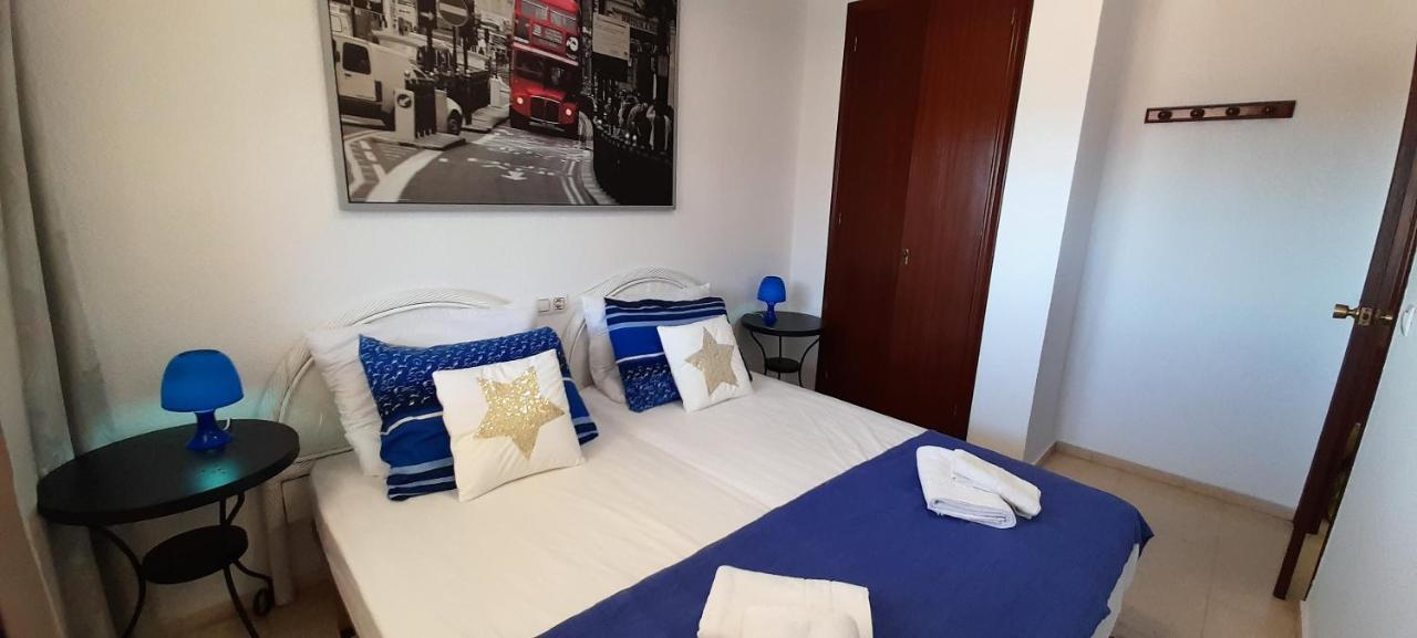 شقة بينايدورم  في Agustina Seaview In Rincon De Loix -Free Parking, Wi-Fi, Pool, New Air Conditioning, Sea View المظهر الخارجي الصورة